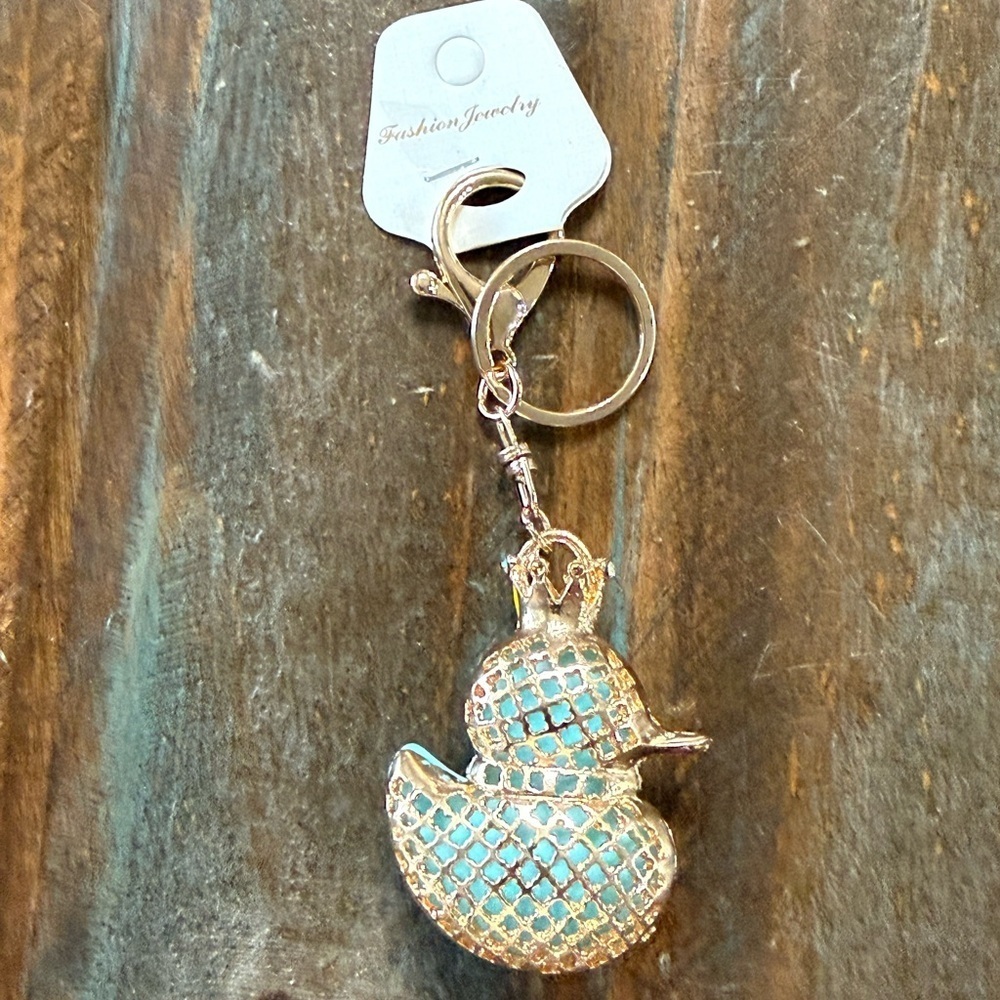 Ⓜ️Blue Duck Wearing Crown Rhinestone Bag Charm/ Keychain NWT - Picture 2 of 2